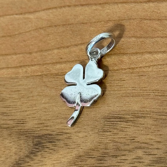 Links of London 925 Clover Charm - Picture 3 of 3